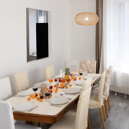 C'est Maison Bleue Apartament *