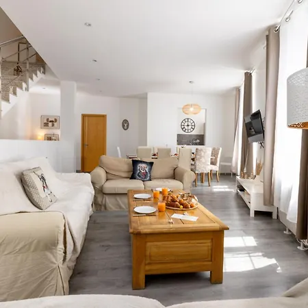 Apartament C'est Maison Bleue *