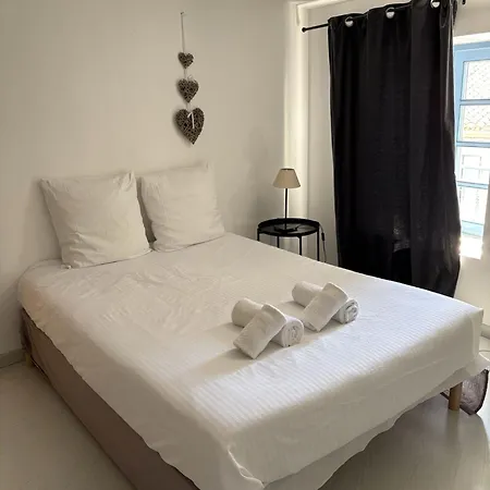 C'est Maison Bleue Апартаменты Каркассон