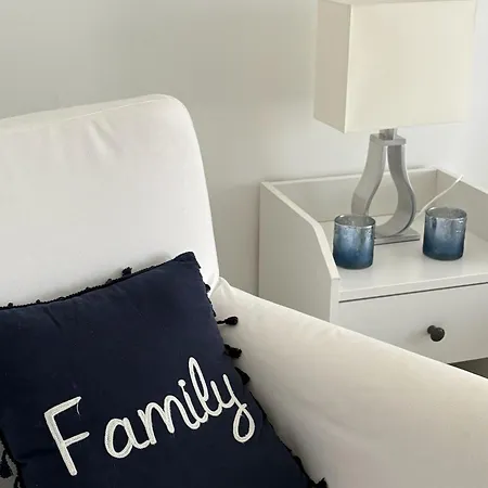 C'est Maison Bleue